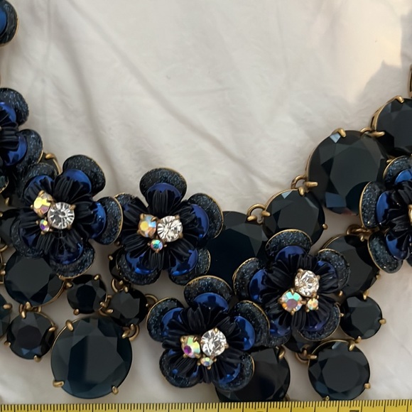 Jcrew statement necklace - Picture 2 of 7